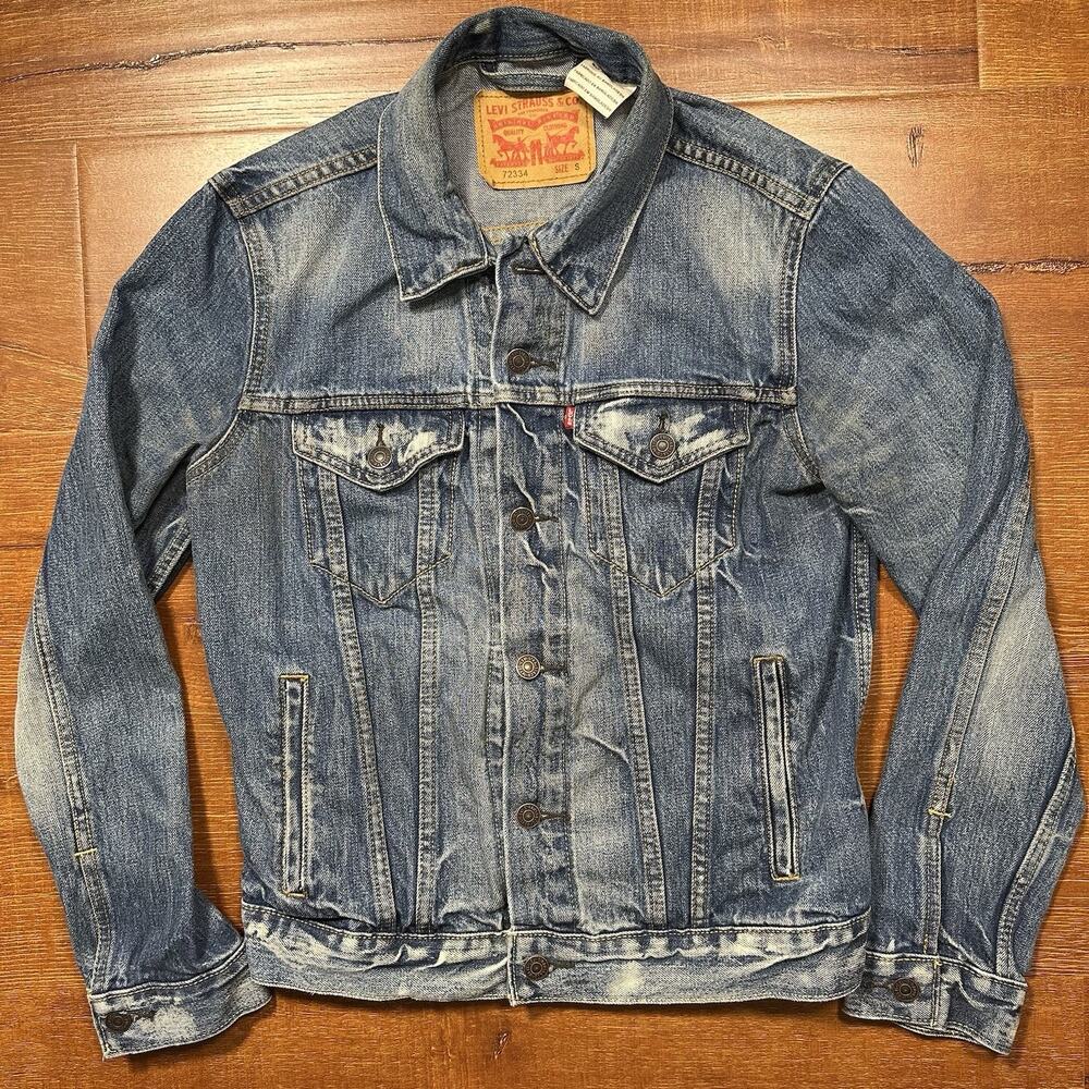 Levis Trucker Denim Jacket Mens S Blue Rugged Classic Workwear Retro Fade Rock